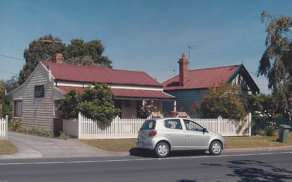 wood-street-cottages